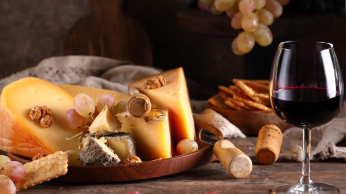 יין וגבינות